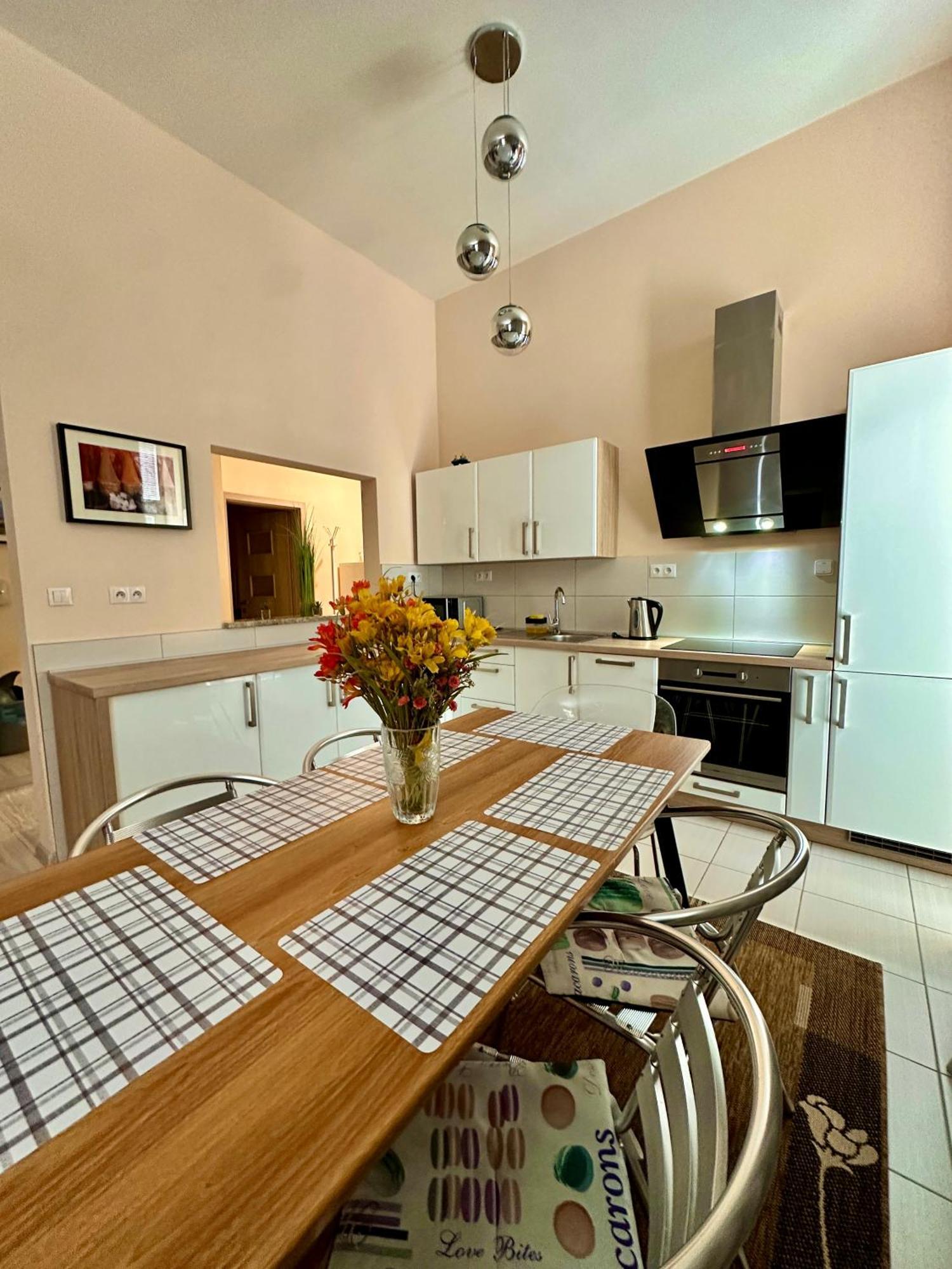 Princess Main Square Apartment Poprad Dış mekan fotoğraf